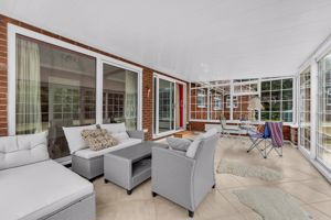 Photo 41- click for photo gallery